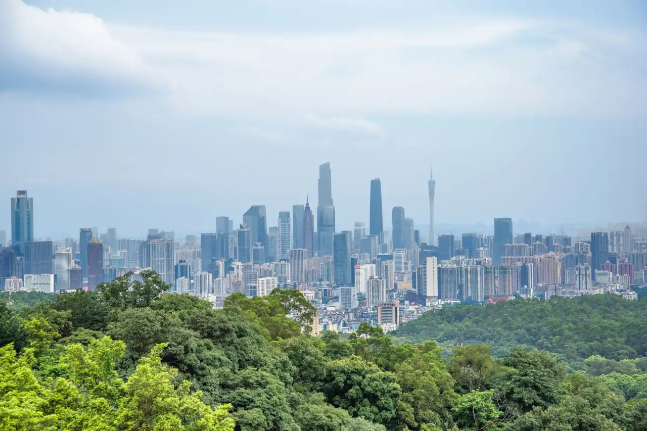 泰安企业宣传片制作新趋势：三维动画与实景融合技术解析